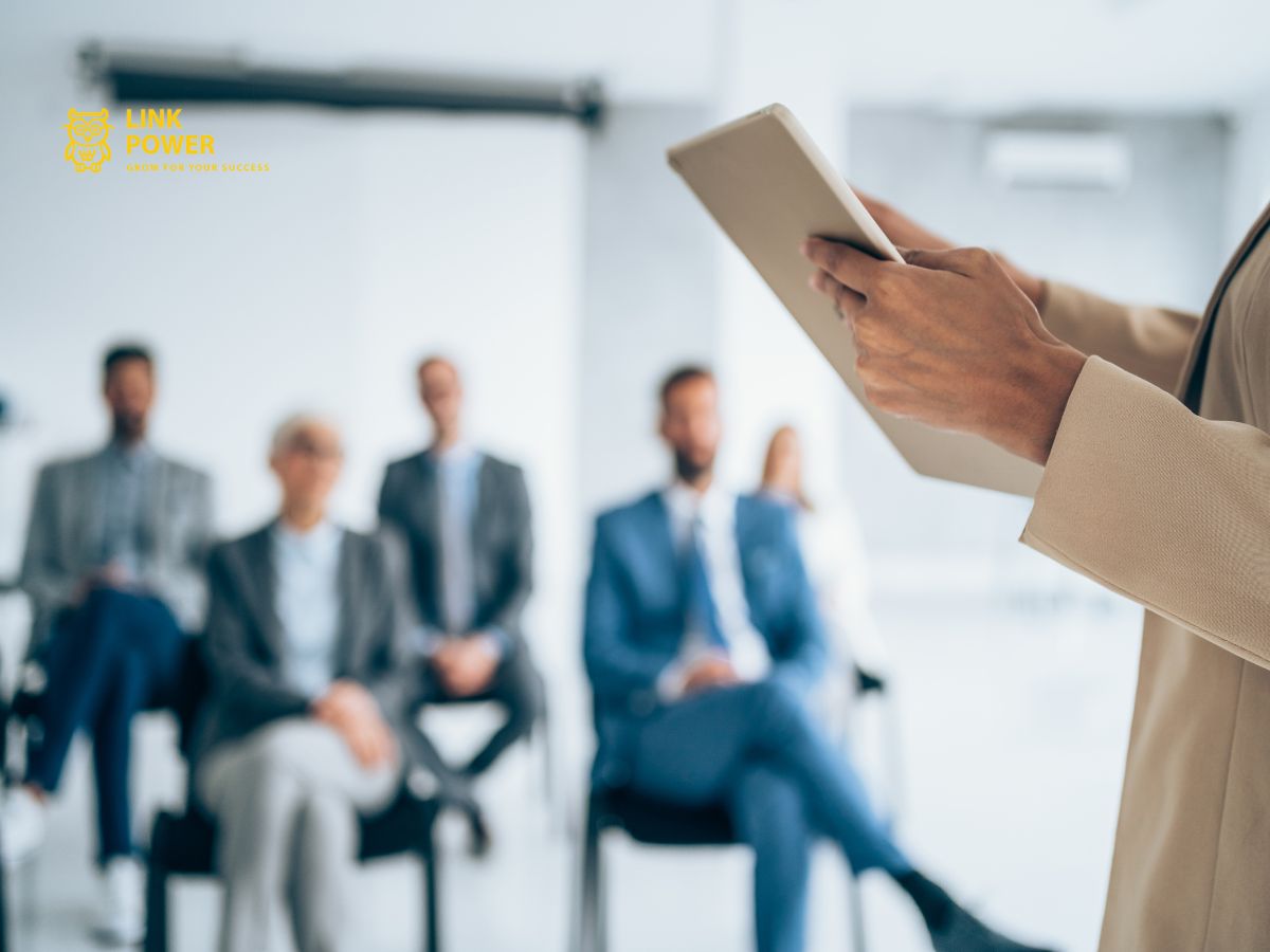 QUẢN TRỊ SỰ THAY ĐỔI LÀ GÌ? KHÁI NIỆM VÀ ỨNG DỤNG THỰC TẾ